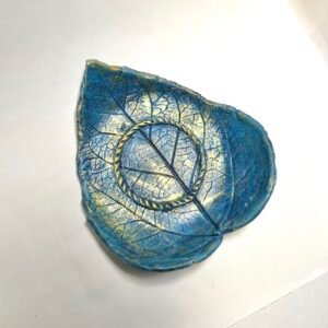 blue leaf diya holder