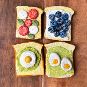 mini sandwich fridge magnet