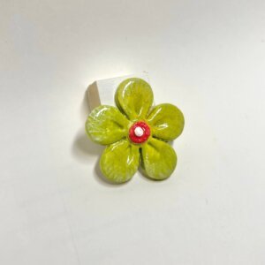 Green Daisy Magnet